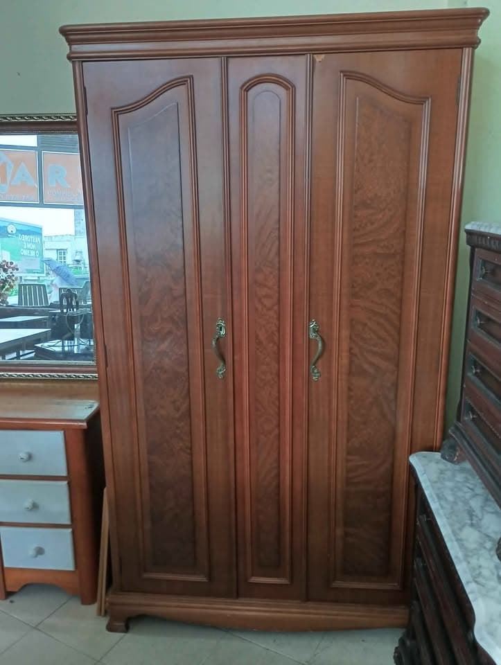 Armario dos puertas - Imagen 2