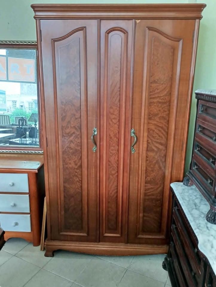 Armario dos puertas - Imagen 3
