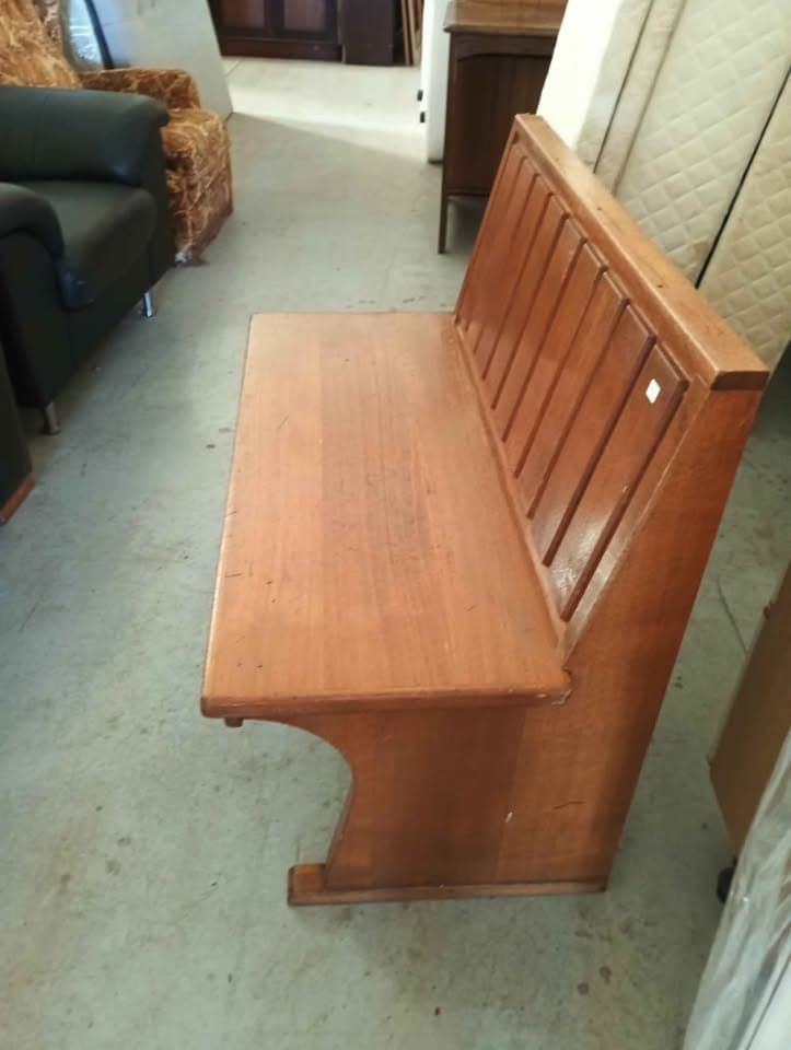 Bancos de madera - Imagen 2