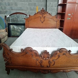 Cama maciza castaño talla - Imagen 2