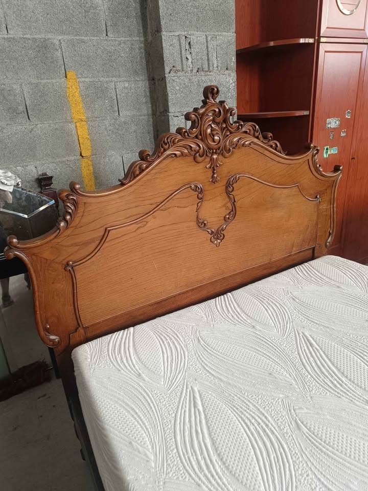 Cama maciza castaño talla - Imagen 4