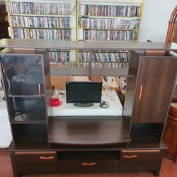 Centro de entretenimiento de diseño contemporáneo - Imagen 2