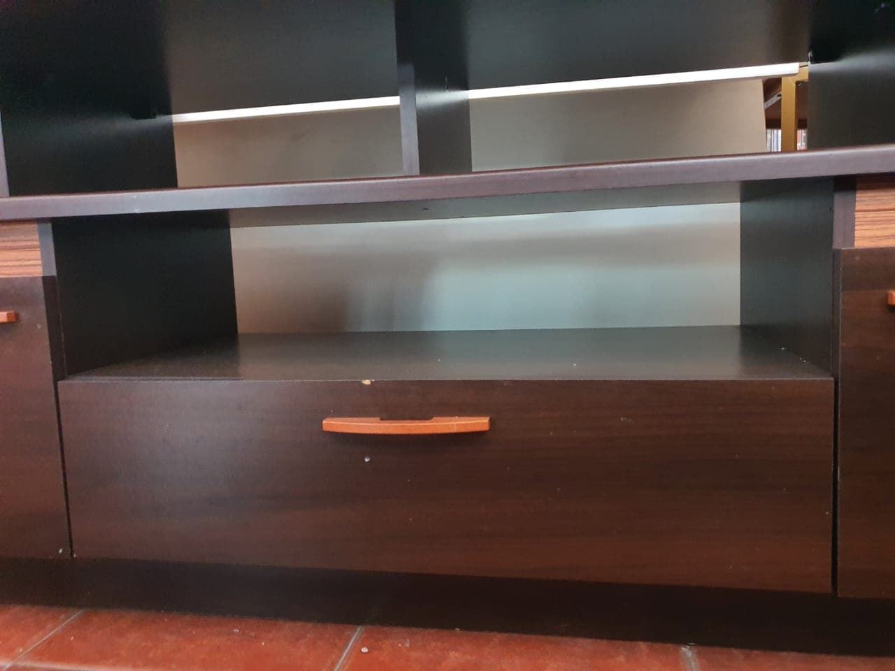 Centro de entretenimiento de diseño contemporáneo - Imagen 7