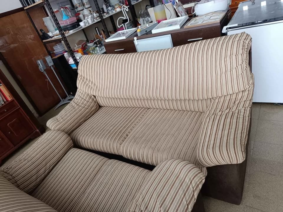 Conjunto sofas - Imagen 1