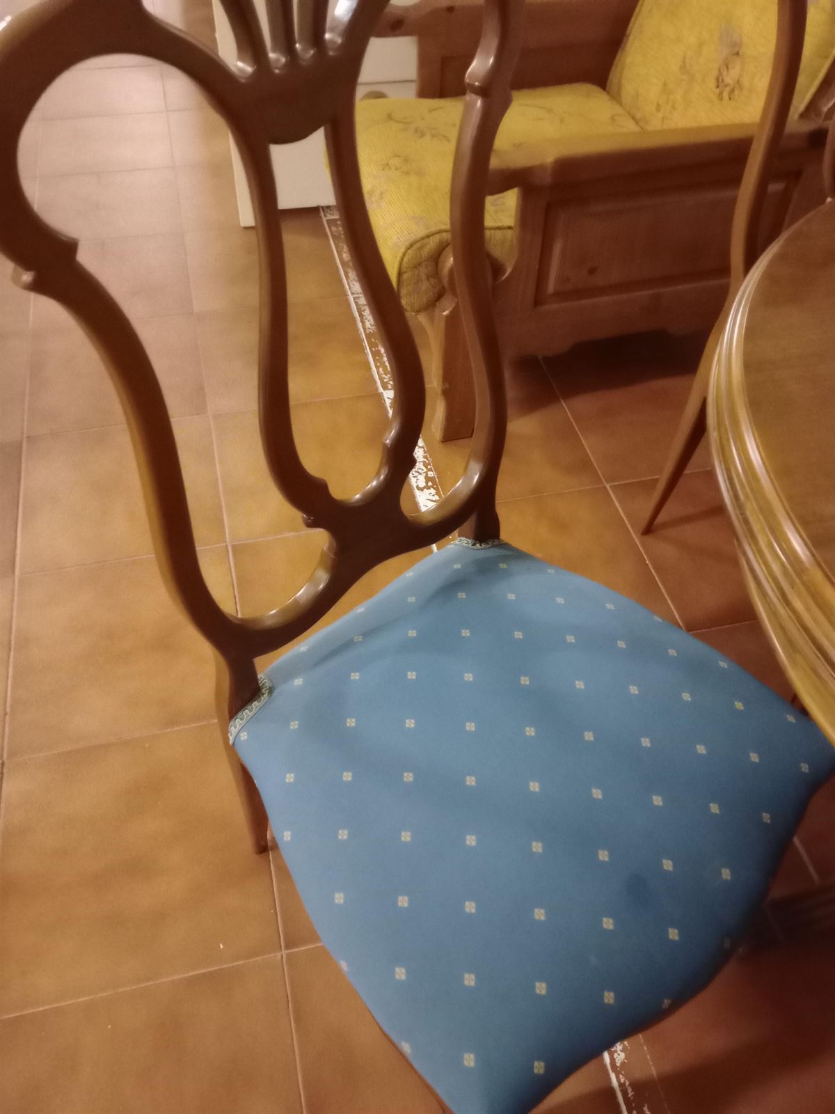 Mesa con sillas comedor - Imagen 4