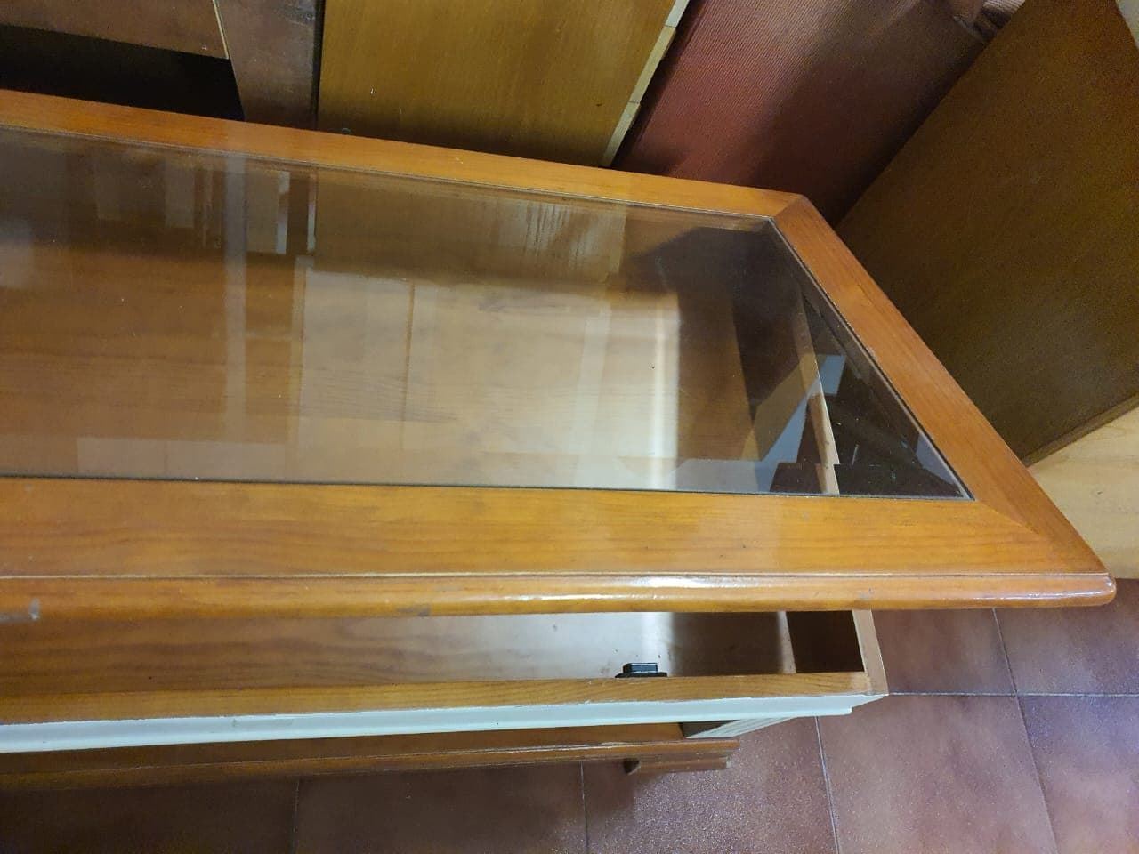 Mesa de centro de estilo clásico - Imagen 5