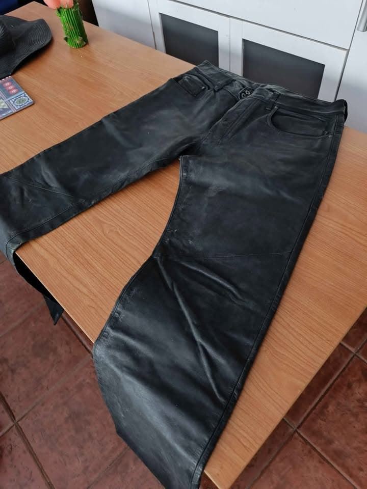 Pantalones de cuero - Imagen 3
