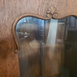 Reloj de Pie de Madera – Esfera Dorada y Péndulo - Imagen 2
