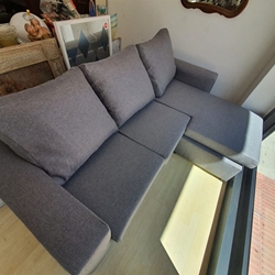 Sofá chaise longue reversible nuevo en gris - Imagen 1