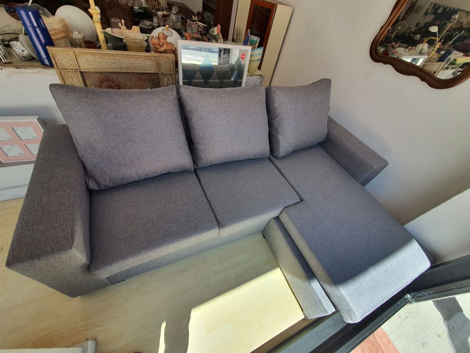 Sofá chaise longue reversible nuevo en gris - Imagen 2