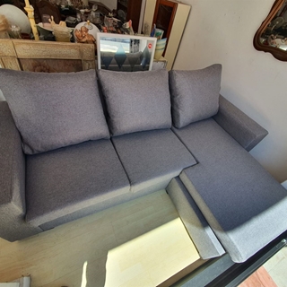 Sofá chaise longue reversible nuevo en gris - Imagen 2