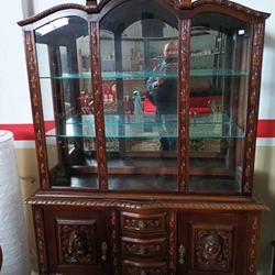 Vitrina tallada - Imagen 1